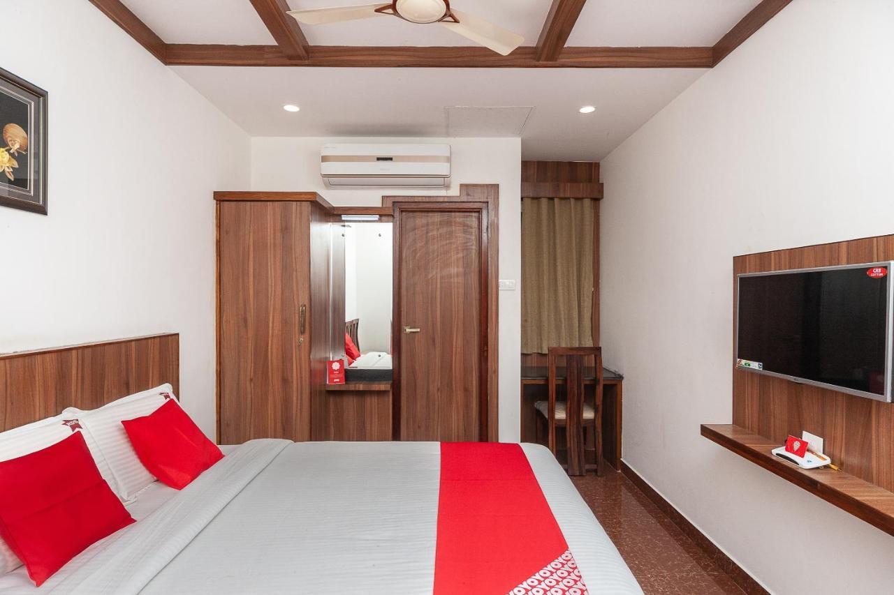 Oyo 29859 Rds Guest House Ambur Buitenkant foto